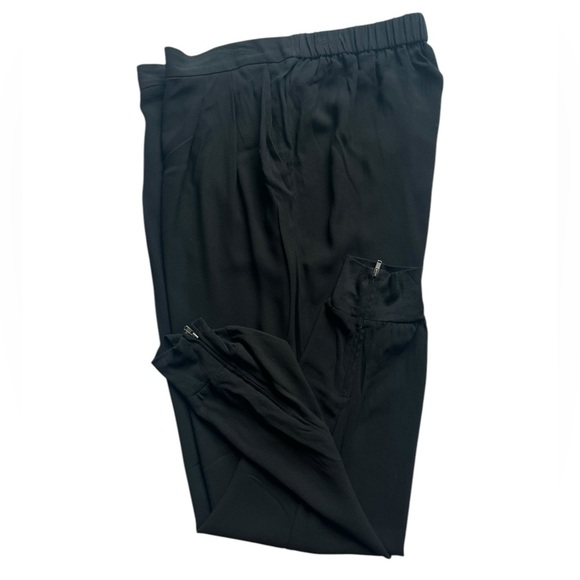 Eileen Fisher Pleated 100% Silk Jogger Pant Zipper Ankle size medium. - Picture 3 of 10